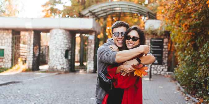 Modern Love in Motion: Top Dating Tips for Finding Connection in 2025
